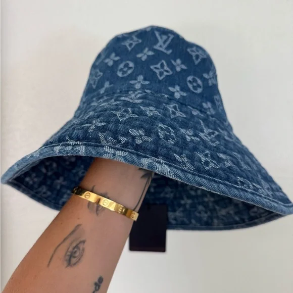 NWT LOUIS VUITTON DENIM BUCKET HAT - Picture 9 of 12